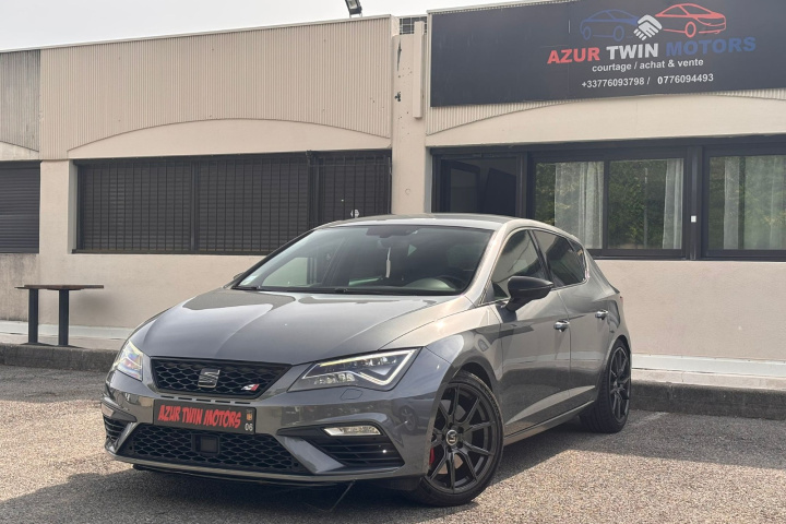 SEAT LEON
